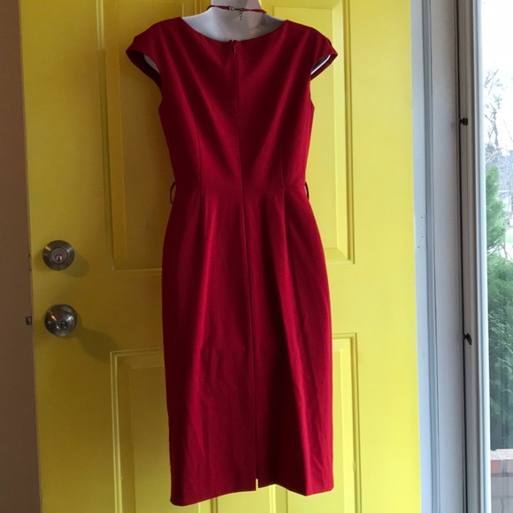 Classic Red dress size 2 - Picture 4 of 8